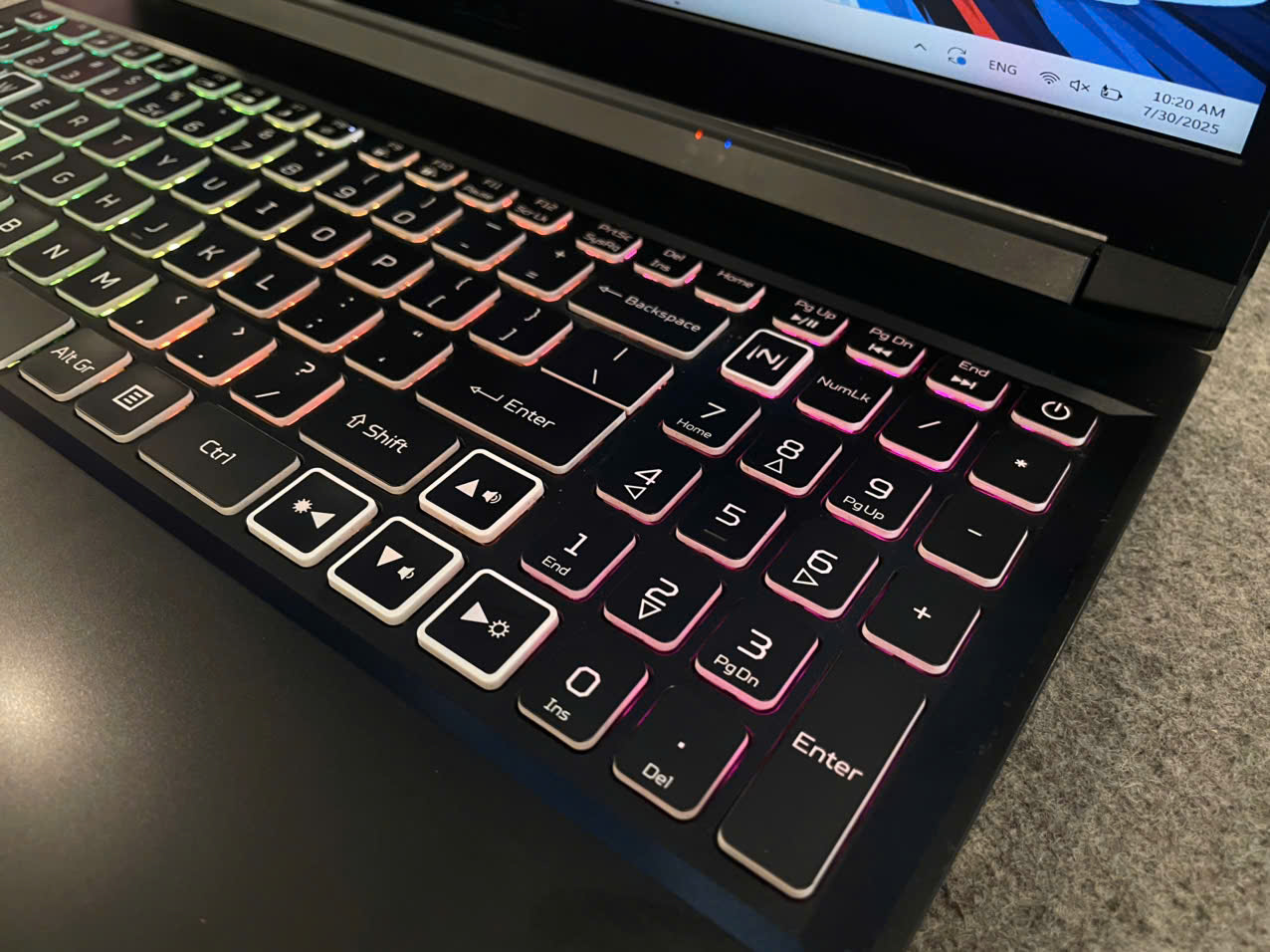 Laptop Acer Nitro 5 Gaming AN515 - 15.6" FHD 144Hz / RTX 3050 / i5-11400H / 16GB / 512GB m2 (2nd)