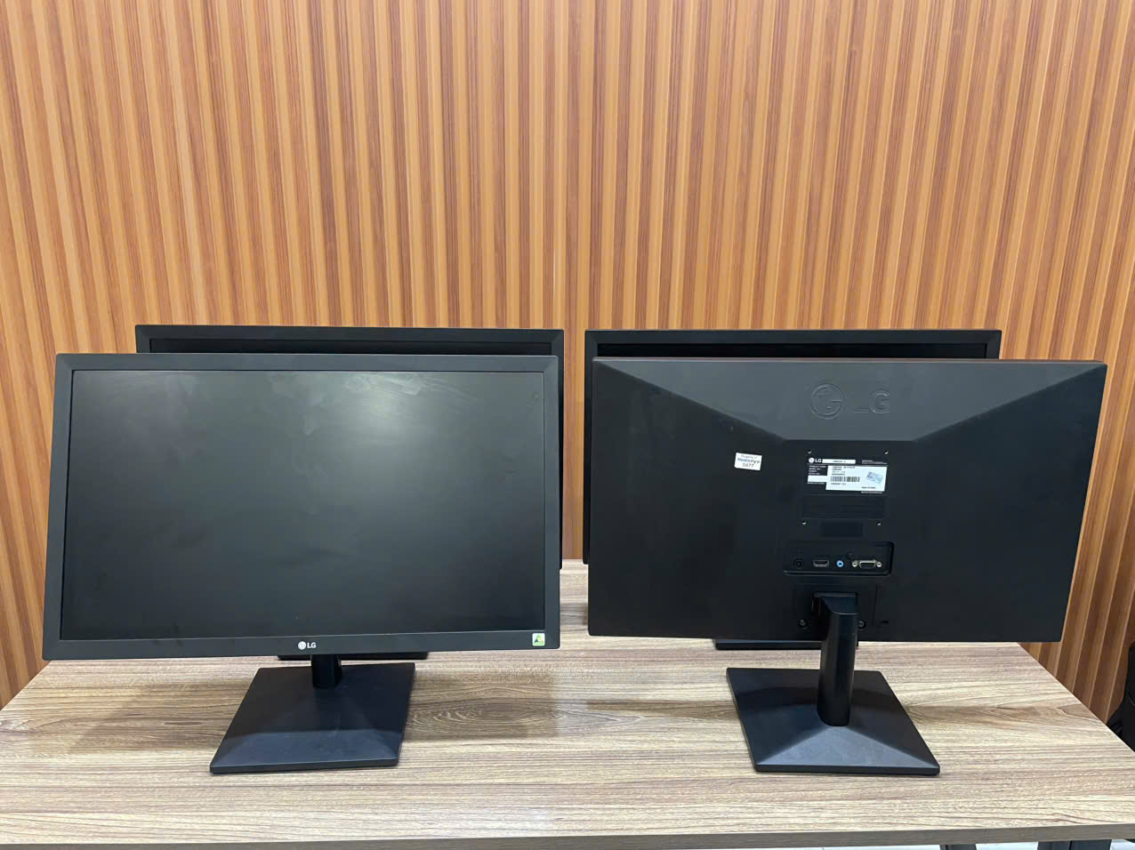 Màn hình LG 22MN430N - 22 Inch - IPS / Full HD / 75Hz / FreeSync (Tạm hết hàng)