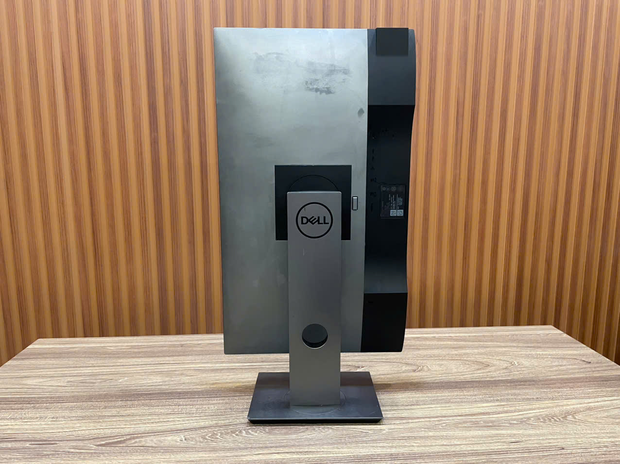 Màn hình chuyên đồ họa Dell U2419H - 24 Inch - FHD IPS / 60Hz / 5ms