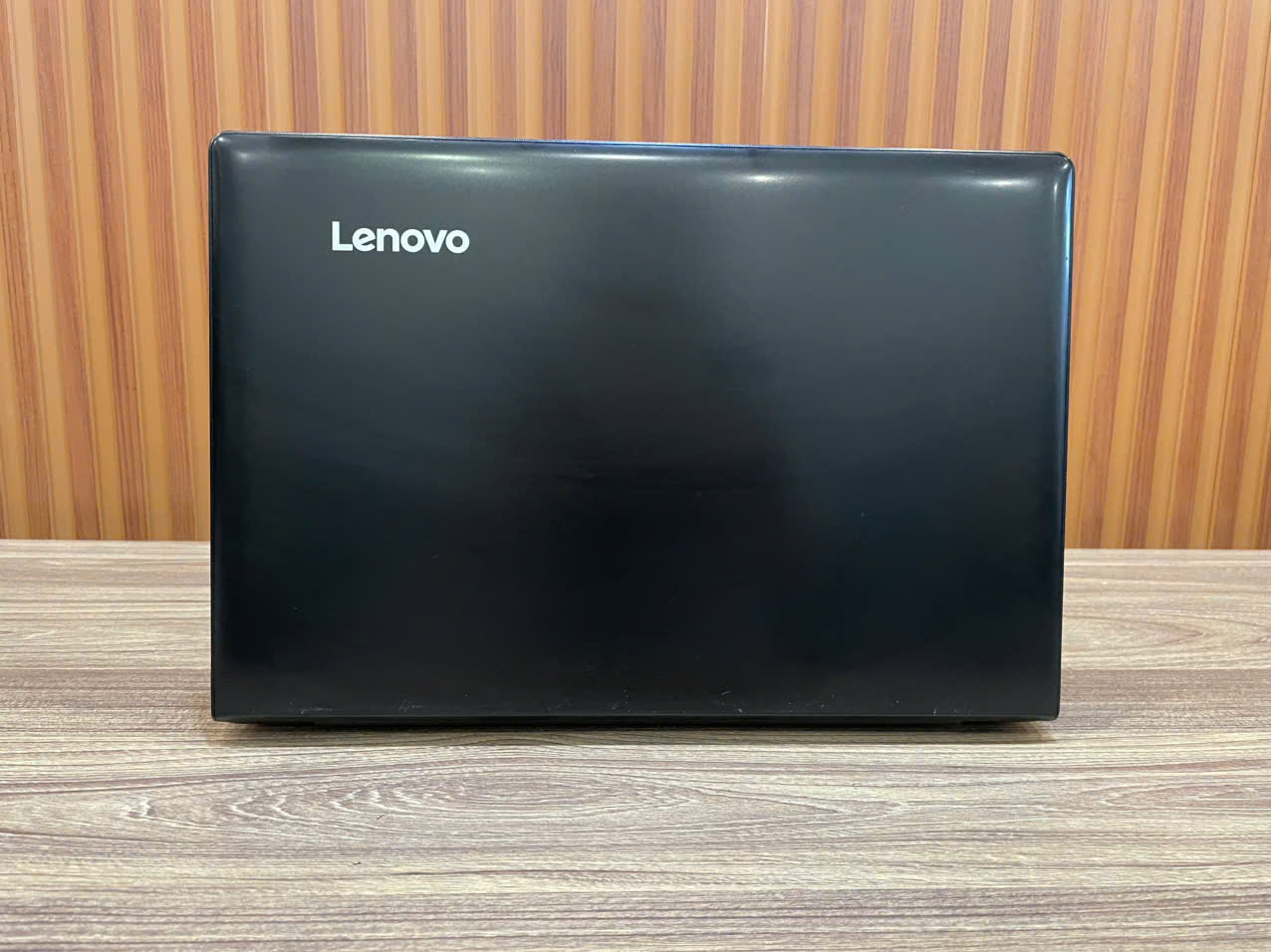Laptop Lenovo Ideapad _ 15.6" FHD / i5-6200U / 8G / 120G (Tạm hết hàng)