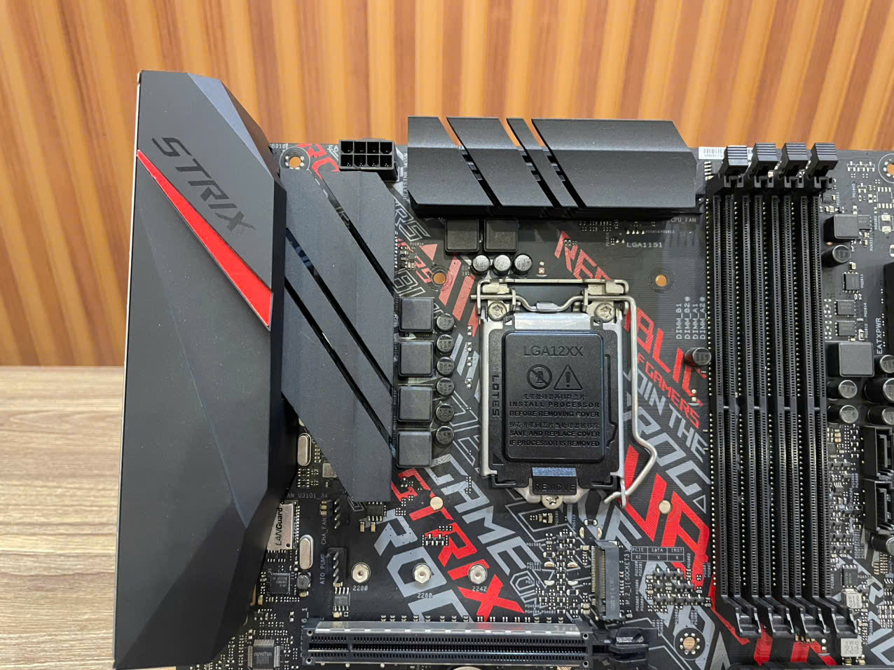 Mainboard ROG STRIX B360-G GAMING Asus (Tạm hết hàng)