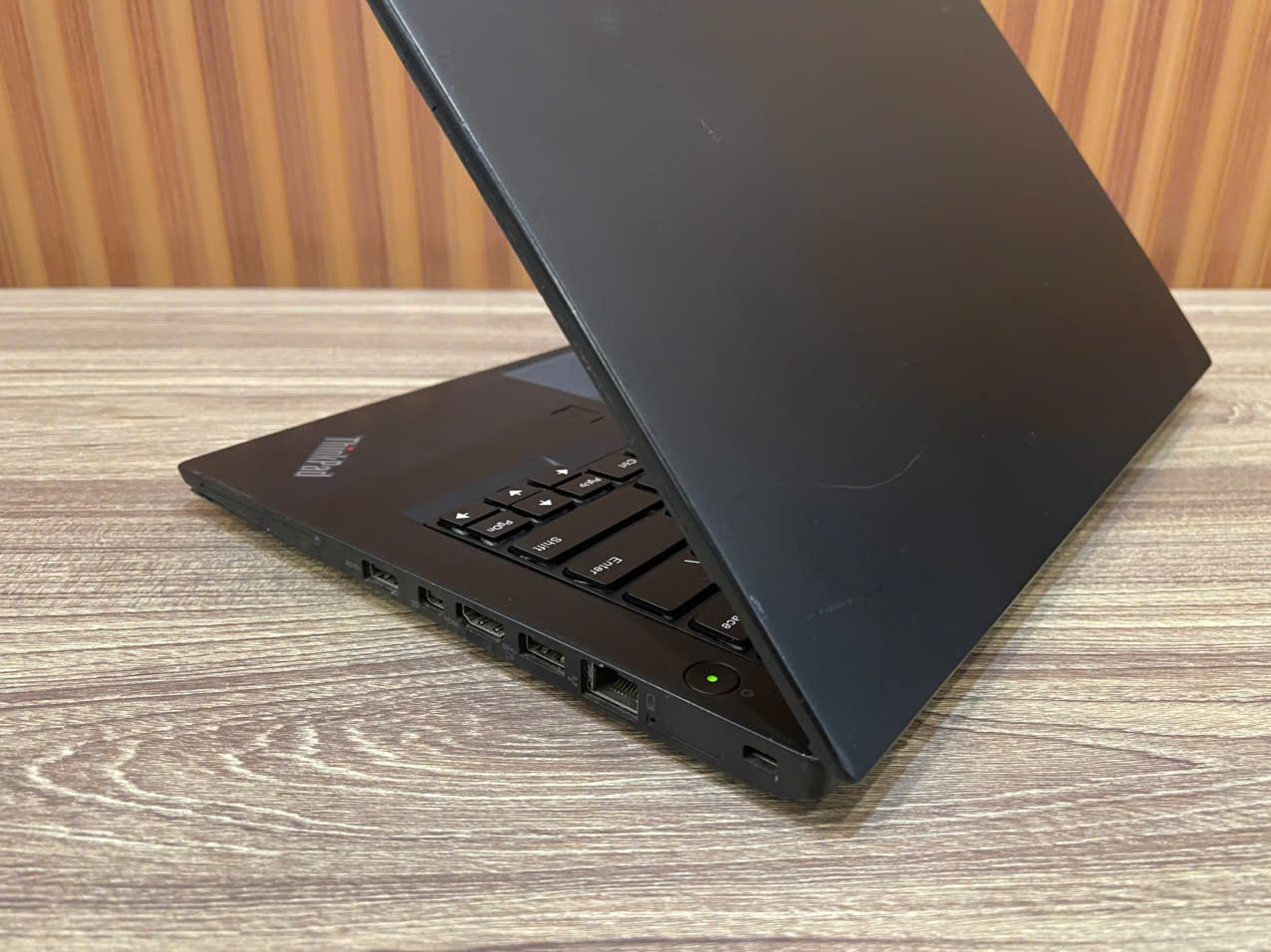 Laptop Lenovo T460s - 14" FHD IPS / i5-6300U / 8G / 256G (Tạm hết hàng)