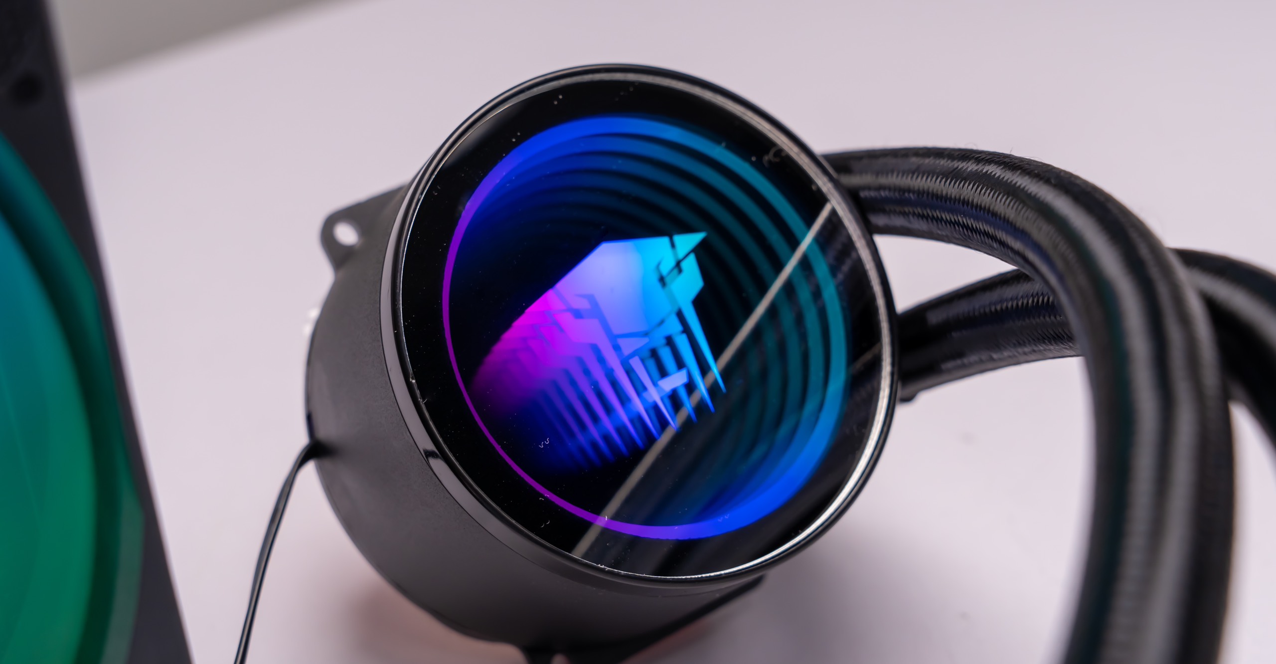 Tản nhiệt nước LeoPard-240P TK1 - Đen