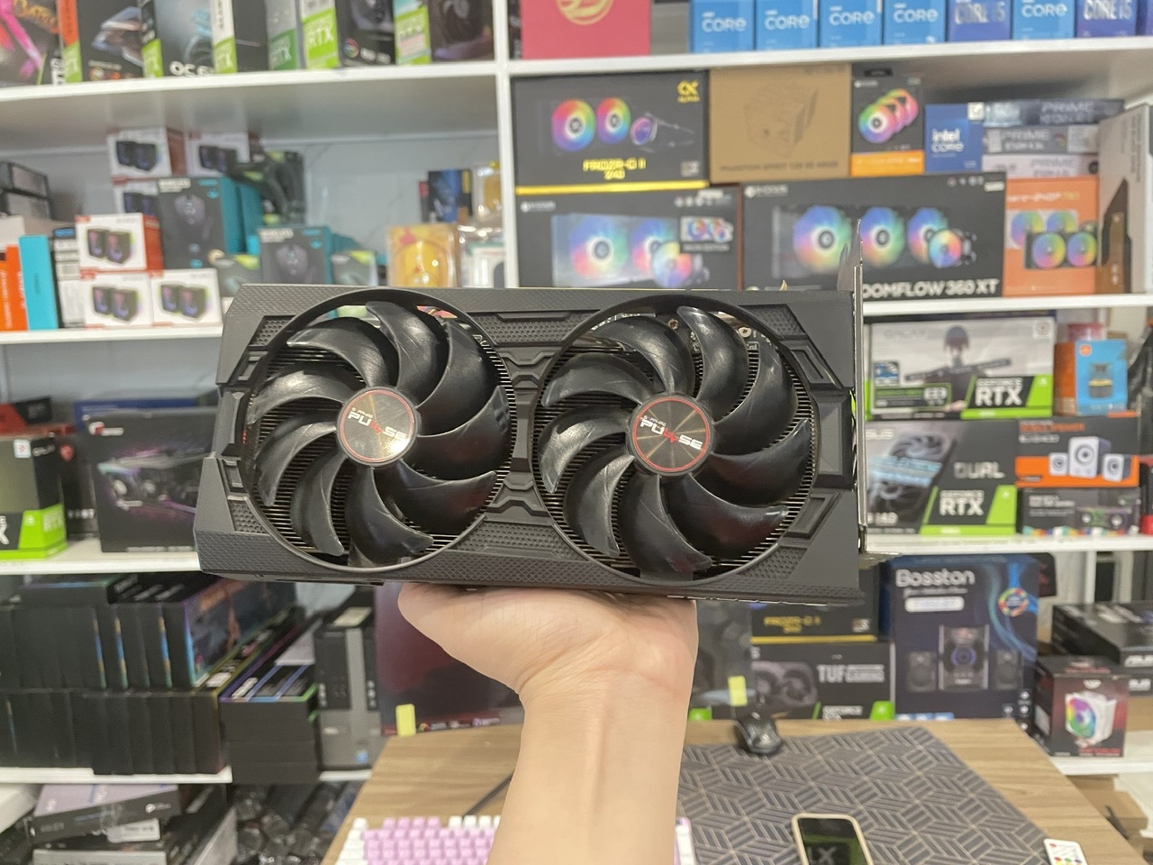 Vga RX 5600XT 6GB GDDR6 Gaming MX like New (Tạm hết hàng)