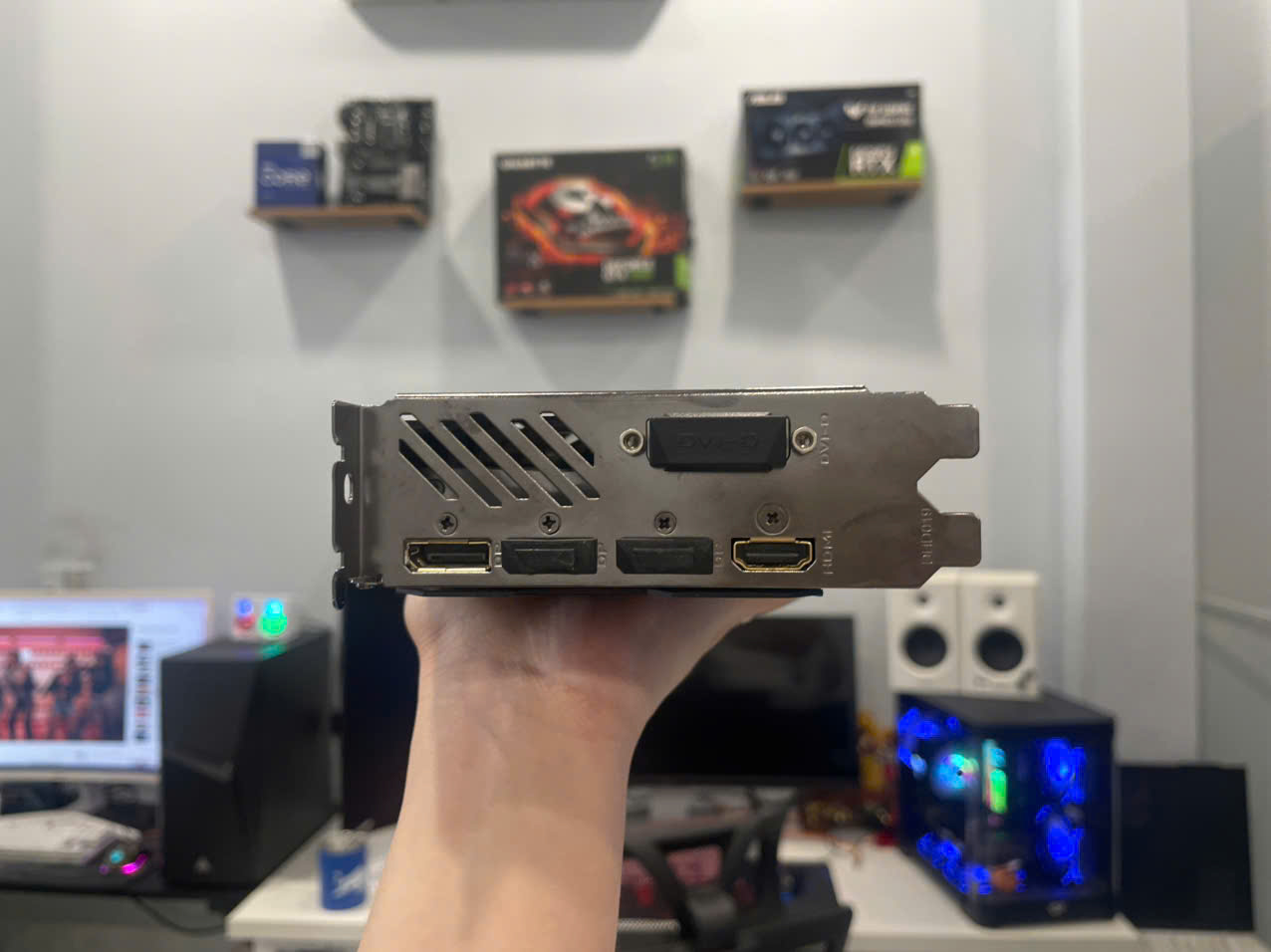 VGA GTX 1060 GAMING G1 2 FAN 3G GIGABYTE (Tạm hết hàng)