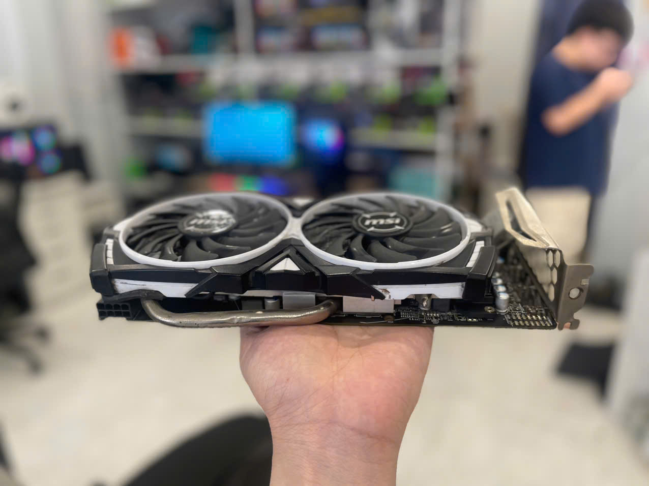 VGA RX 570 8G DVI 2 FAN MSI (Tạm hết hàng)