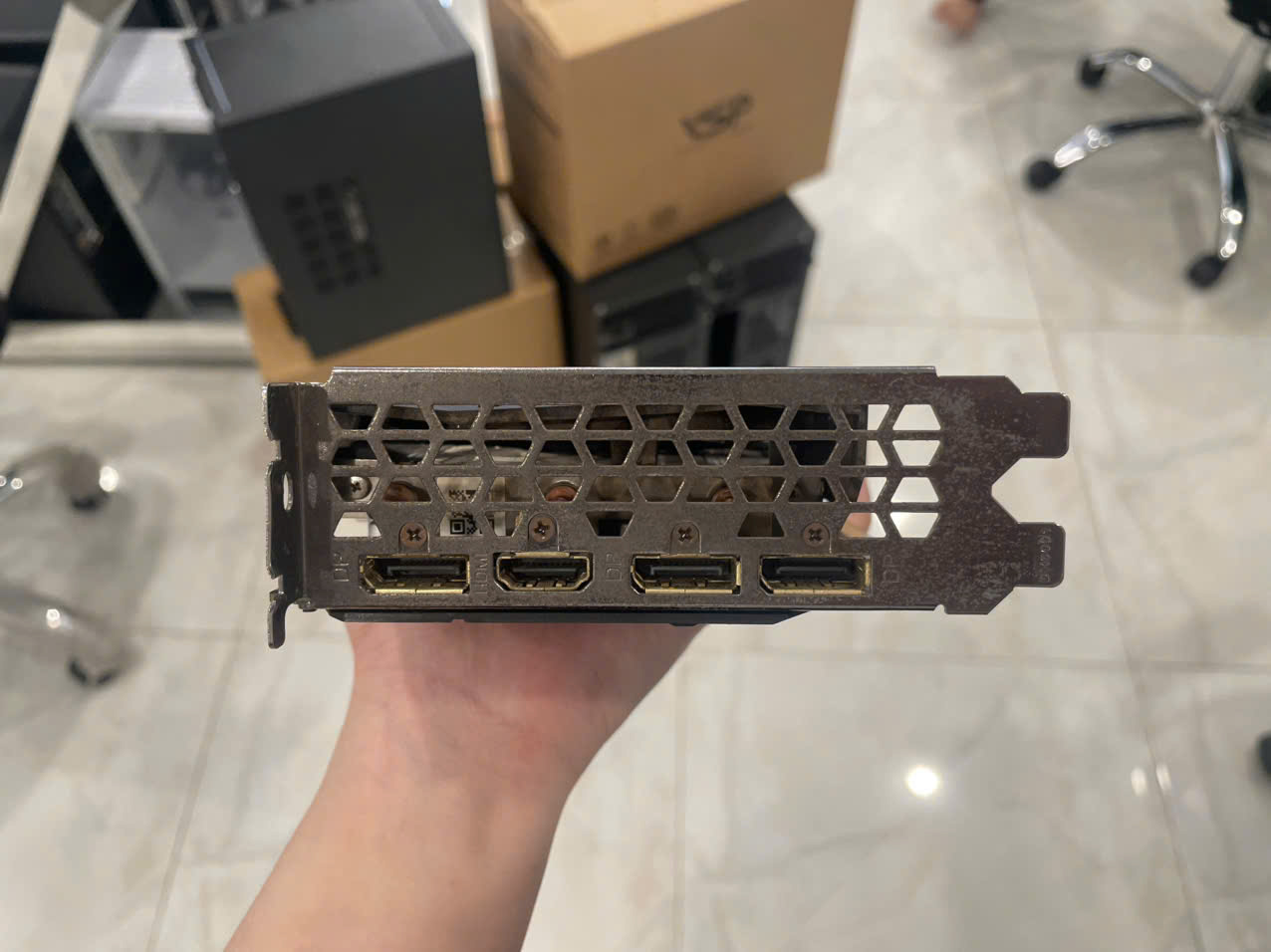 VGA GTX 1660 SUPER GIGA 3 FAN 6G (Tạm hết hàng)