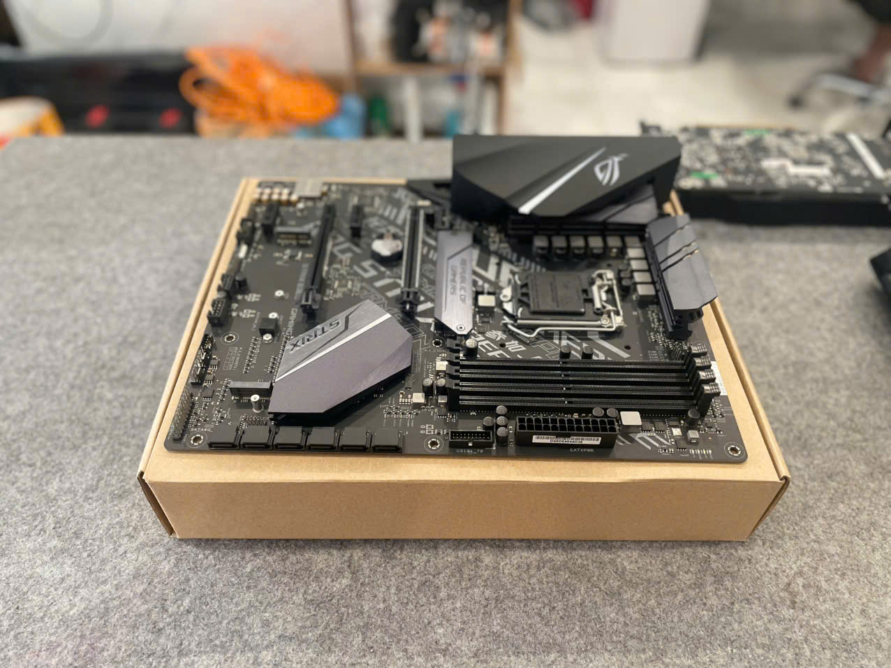 Main B365 asus ROG F Gaming hiệu năng cao (Tạm hết hàng)