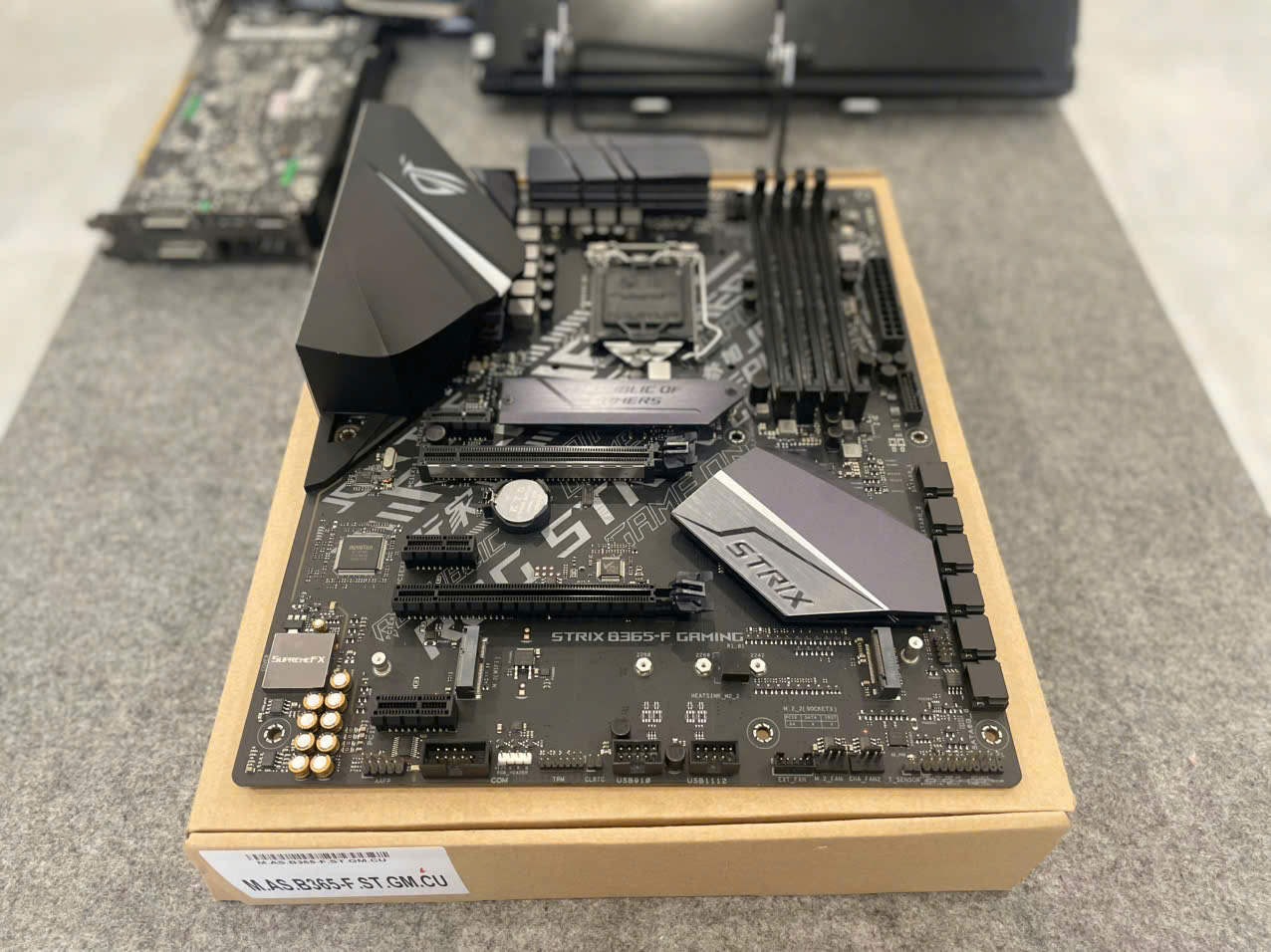 Main B365 asus ROG F Gaming hiệu năng cao (Tạm hết hàng)