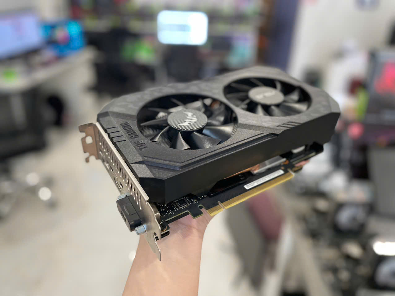 VGA GTX 1660 Super 6GD6 TUF Asus Hiệu xuất cao (Tạm hết hàng)