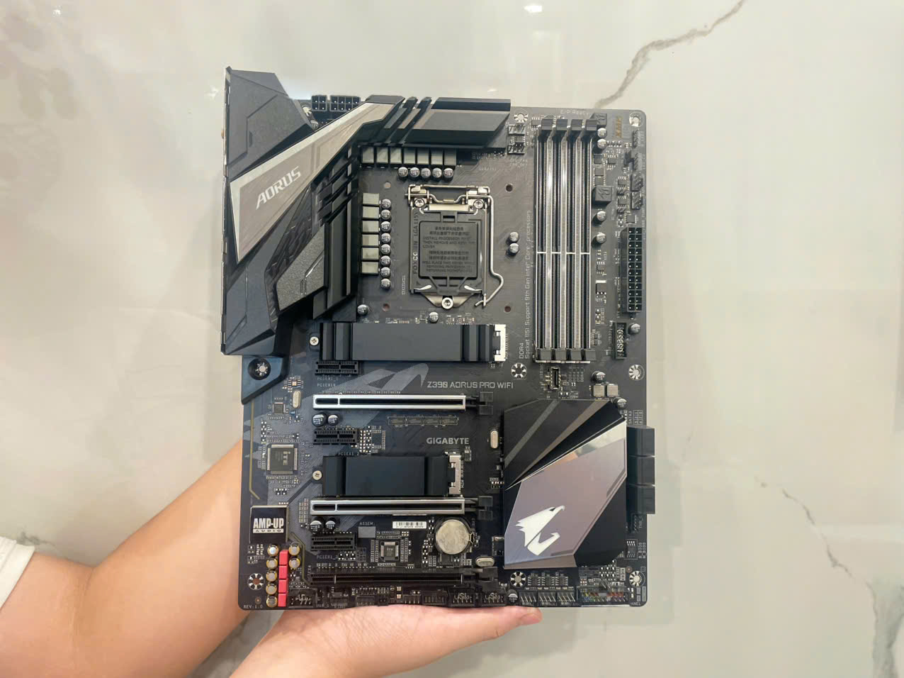Main Z390 AORUS PRO WIFI Cấu hình khủng (Tạm hết hàng)