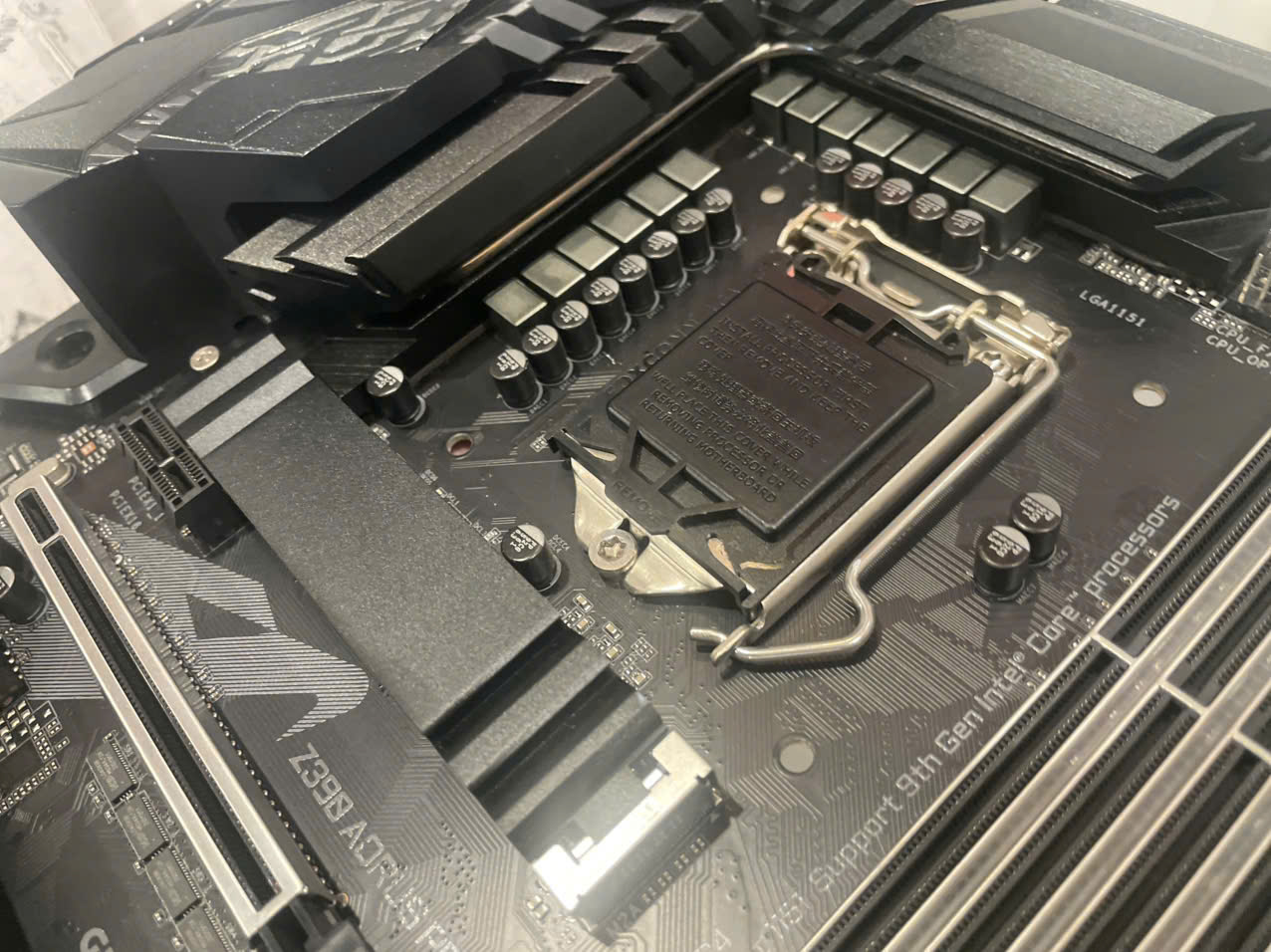 Main Z390 AORUS PRO WIFI Cấu hình khủng (Tạm hết hàng)