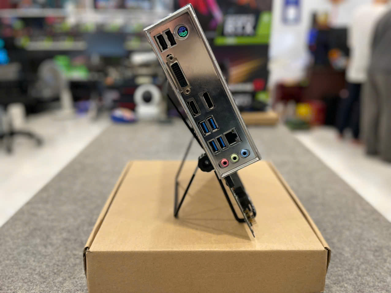 Main B365M-PLUS Asus TUF Gaming (Tạm hết hàng)